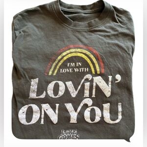 Luke Combs T shirt Women’s M I’m an Love with Lovin’ on You Band shirt Pre-owned